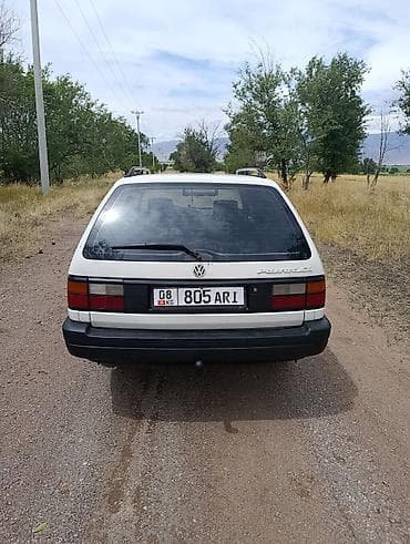 Унаа: Volkswagen Passat Variant: 1991 г., 1.8 л, Кол менен иштөөчү, Бензин, Универсал — 5