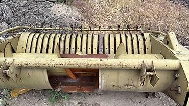 тесла модел с: Кукурузоуборочный комбайн Fortschritt E 281 C - Самоходный — 8