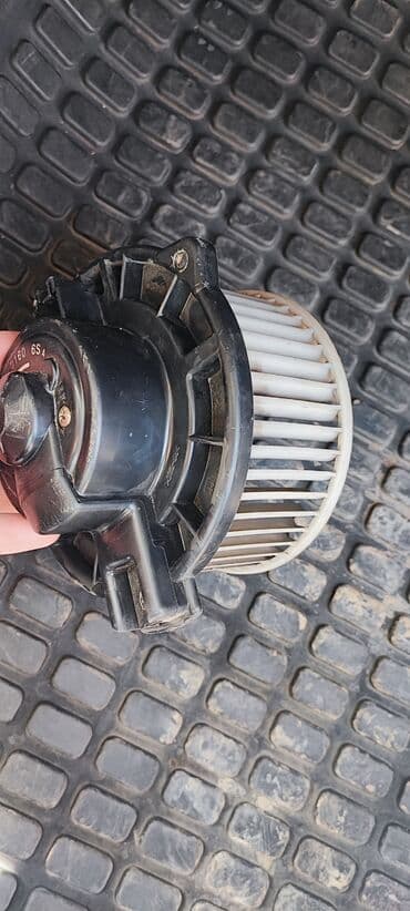 запчасти на мицубиси паджеро 2: Вентилятор печки mitsubishi Montero sport pajero привозные — 1