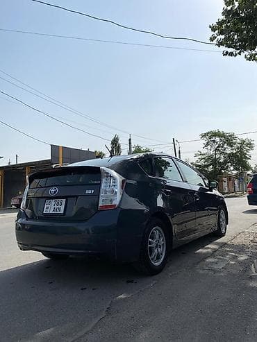 tesla pi: Toyota Prius: 2011 г., 1.8 л, Автомат, Гибрид, Хэтчбэк — 4