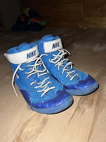 лабутены мужские бишкек: Мужские кроссовки, 40, 41, Nike, Б/у, цвет - Синий, Самовывоз, Платная доставка — 7