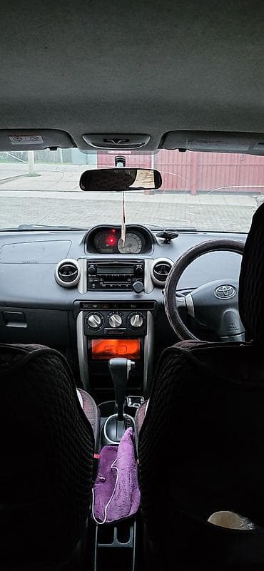 р15 185 65: Toyota Ist: 2002 г., 1.3 л, Автомат, Бензин, Хэтчбэк — 9