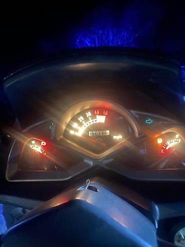 купить кофр на скутер: Скутер 50–125 см³ (визуально классический городской скутер с — 6