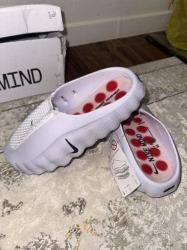 Женская обувь: Кроссовки, 40.5, 41, Nike, Новый, цвет - Белый — 2