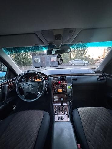mers c: Mercedes-Benz E-Class: 1999 г., 3.2 л, Автомат, Бензин, Седан — 9
