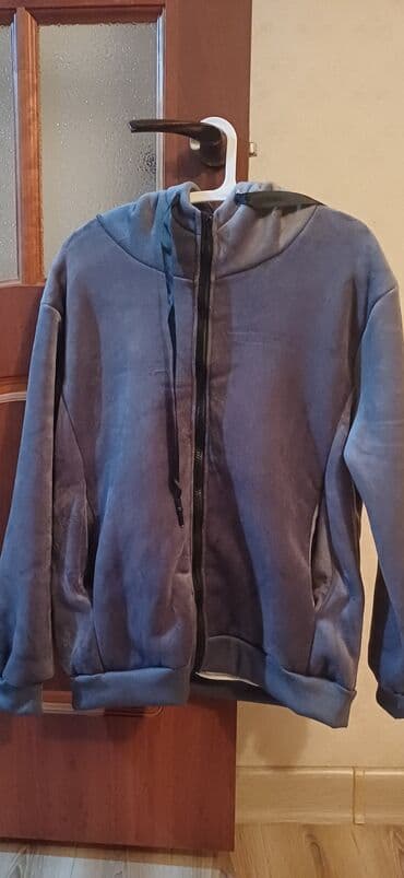 на железных номерах: Продаю новые вещи. Мужской термо белье на рост-160см 500с. Спортивная — 2