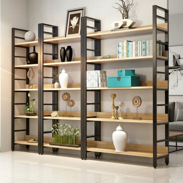 книжный шкаф для офиса: Широкий стеллаж в современном стиле лофт, состоящий из трех секций — 1