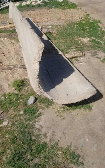 дрова колотые: Бетонный лоток. Ысыккол областы Жетиогуз району Саруу айылы — 3