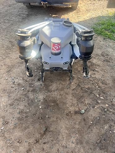 дрон опрыскиватель купить: Агродрон-опрыскиватель DJI T50 комплект генератор зарядка батареи — 3