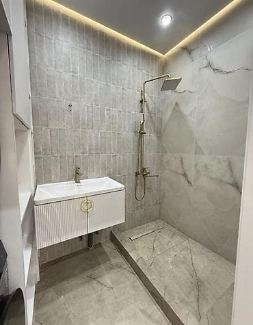 Квартиры: 2 комнаты, 76 м², Элитка, 5 этаж, Дизайнерский ремонт — 8