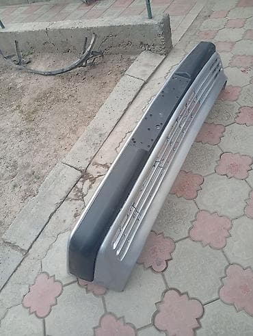 передний бампер 210: Бампер Mercedes-Benz, Аналог — 3