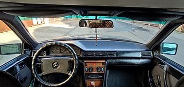 мерс 2012: Mercedes-Benz W124: 1989 г., 2.5 л, Механика, Дизель, Седан — 9