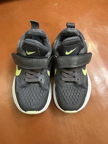 кеды nike: Детские кроссовки Nike
300 сомго берем летный — 2