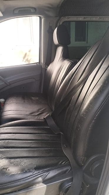 mitsubishi p: Mercedes-Benz Vito: 2004 г., 2.2 л, Минивэн — 3