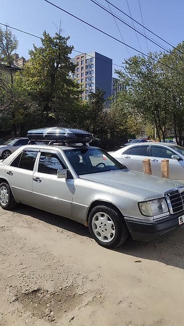 s class w220: Mercedes-Benz W124: 1991 г., 2.2 л, Механика, Бензин, Седан — 6