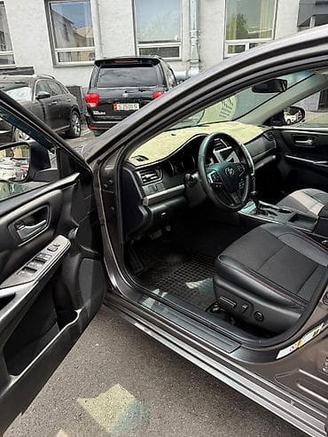 Транспорт: Toyota Camry: 2016 г., 2.5 л, Автомат, Бензин, Седан — 6