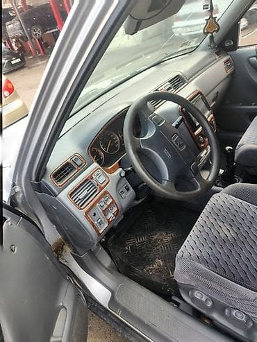 Транспорт: Honda CR-V: 2001 г., 2 л, Механика, Бензин, Кроссовер — 7
