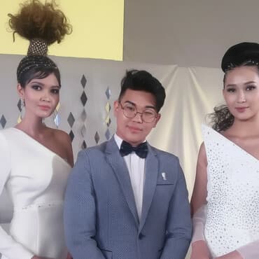 Парикмахер, Покраска, Вечерние прически, Афрокудри, С выездом на дом