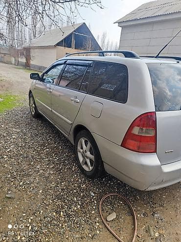 Toyota: Toyota Corolla: 2002 г., 1.6 л, Автомат, Бензин, Универсал — 1