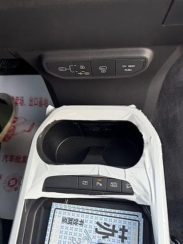 tesla 3: Kia EV5: 2024 г., Вариатор, Электромобиль, Кроссовер — 10