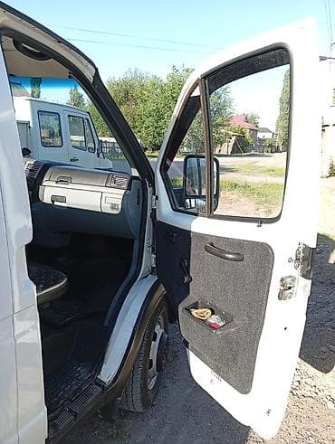 Транспорт: Эвакуатор, ГАЗ, 2012 г., Ломаная — 8