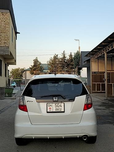 audi q7 машина: Honda Fit: 2010 г., 1.5 л, Автомат, Бензин, Хэтчбэк — 1