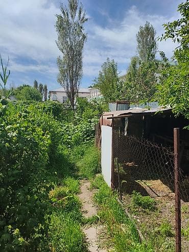 ленская: Продается дом 4 комнаты. Дом имеет просторную планировку, включающую — 3