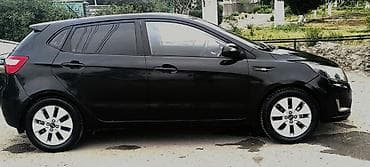 киа молдинг: Kia Rio: 2015 г. — 5