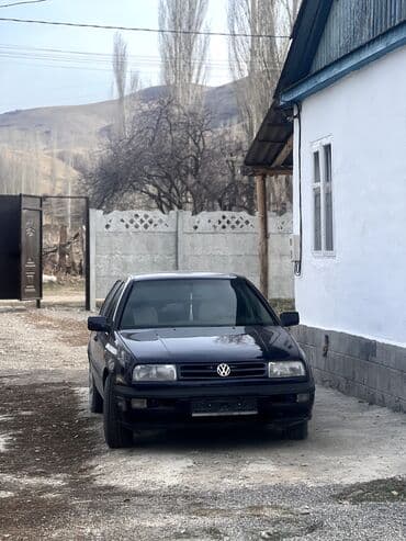 голы вента: Volkswagen Vento: 1994 г., 1.8 л, Механика, Бензин, Седан — 6
