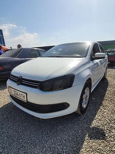 mini cooper: Volkswagen Polo: 2014 г., 1.6 л, Механика, Бензин, Седан — 3