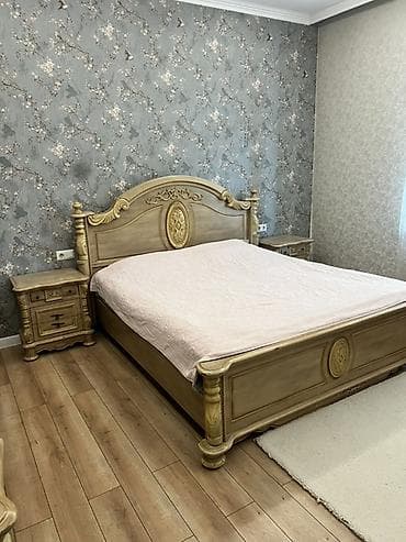 спаль: СРОЧНО ПРОДАЮ!Спальный гарнитур в классическом стиле, резной — 3