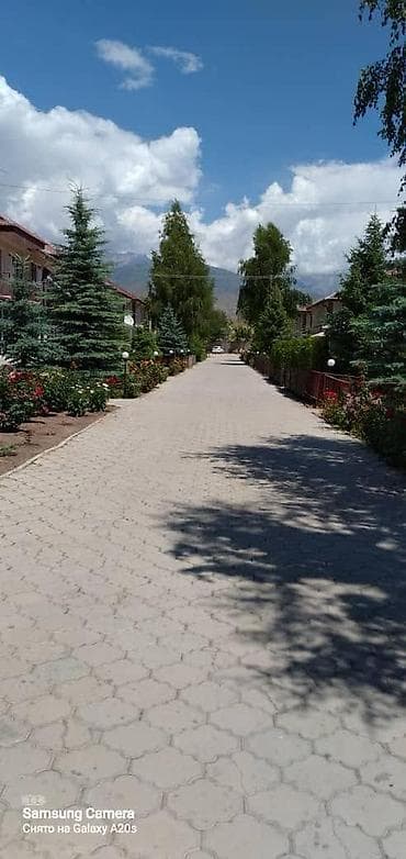 жилмассив семетей сокулукский район: Продается ЦО Келечек - апартаменты в Чолпон - Ате, по адресу напротив — 3