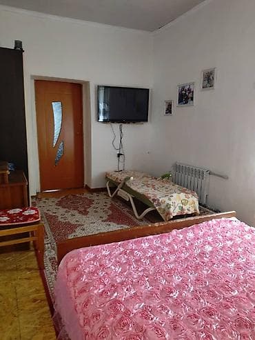 некрасова: Цена Договорная.Продаётся пол дома. 70кв.м. 3 комнаты. Сан.узел внутри — 7