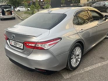 Toyota: Toyota Camry: 2018 г., 2.5 л, Автомат, Гибрид, Седан — 5
