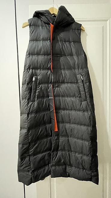 Костюмдар: Две верхние вещи в темно‑серо/черной гамме. 1) Дубленка из — 10