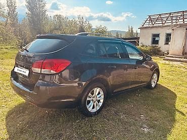 чери аризо 8: Chevrolet Cruze: 2013 г., 1.8 л, Автомат, Бензин, Универсал — 6