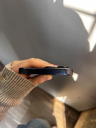 "айфоны цены": IPhone 15 Pro Max, Б/у, 512 ГБ, Black Titanium, Чехол, 84 % — 10