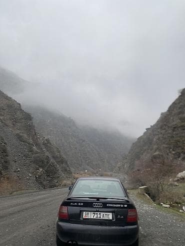 daf 480: Audi A4: 1995 г., 2.6 л, Автомат, Бензин, Седан — 7