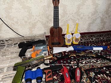 Игрушки: За все 700 сом все рабочее ( чистые пользовались аккуратно) — 1