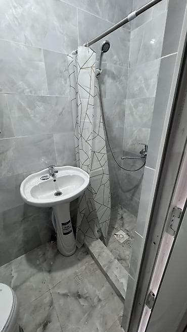 аренда места беш сары: Сдаётся компактное помещение с отдельным входом, подойдёт малосемейку — 5