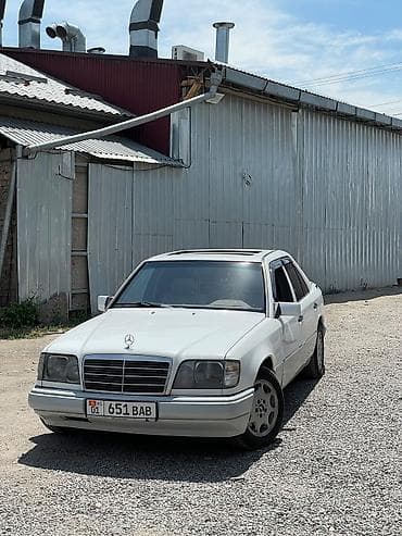 Продажа авто: Mercedes-Benz E-Class: 1994 г., 2 л, Бензин, Седан — 1