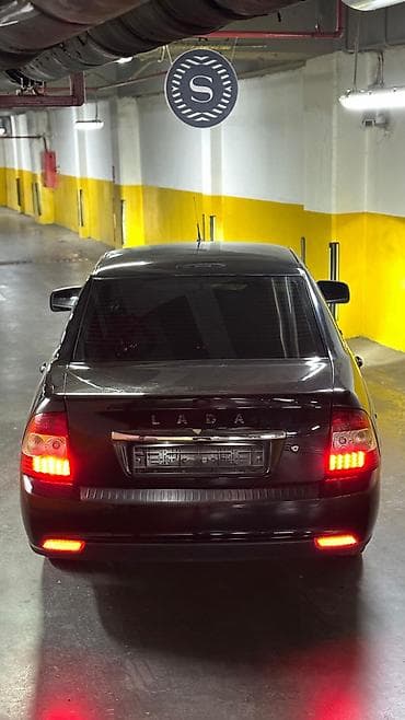 автом: ВАЗ (ЛАДА) Priora: 2013 г., 1.6 л, Ручные, Бензин, Седан — 4