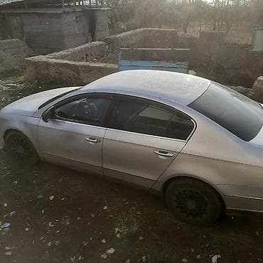 lada largus: Volkswagen Passat: 2005 г., 2 л, Механика, Бензин, Седан — 4