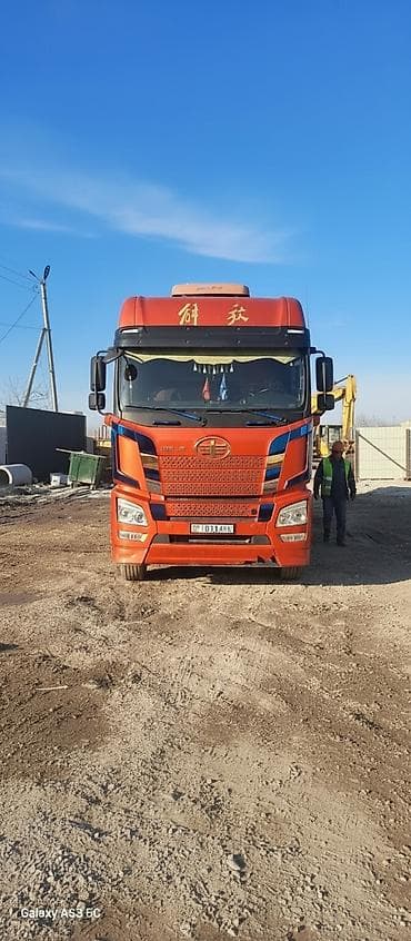 Тягач, 2019 г., Самосвал