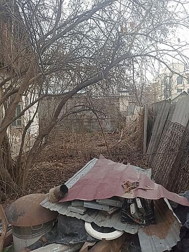 куплю земля: Продаётся участок с домом под капитальную реконструкцию/снос. - — 3