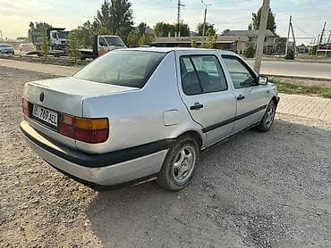 вента 1 8: Volkswagen Vento: 1992 г., 1.8 л, Механика, Бензин, Седан — 4