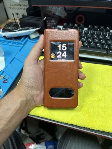 лампа телефон: Samsung Galaxy Z Fold 4, Колдонулган, 512 ГБ, түсү - Кара, 2 SIM, eSIM — 5