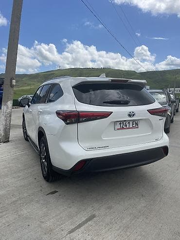 Toyota: Toyota Highlander: 2020 г., 2.5 л, Гибрид — 3