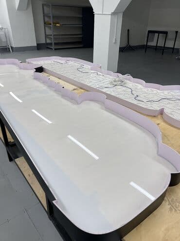 работа на клубнике: Требуется сборщик - макетчик С ОПЫТОМ работы в данной сфере в цех — 4