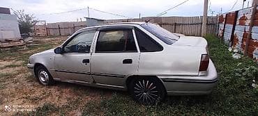 освещение салона: Daewoo Nexia: 2006 г., 1.6 л, Механика, Бензин, Седан — 4